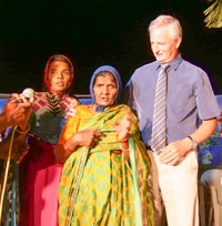 blind lady india 1